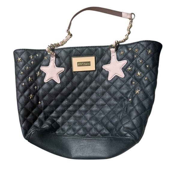 Betsey Johnson medium GUC some minor marks Black Quilted Bag with Pink Stars - Picture 1 of 12